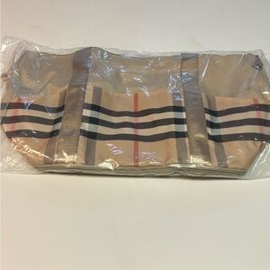 Great new travel bag (see pics for details)
$10. Waterproof.